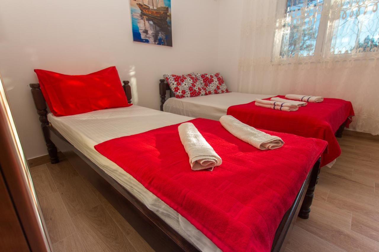 Apartments Petkovic Petrovac Exterior photo